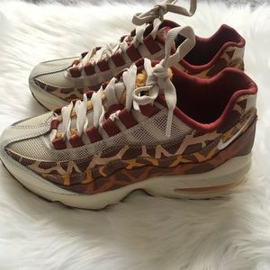 Kids Nike Air Max 95 Giraffe. Size Boy 4Y